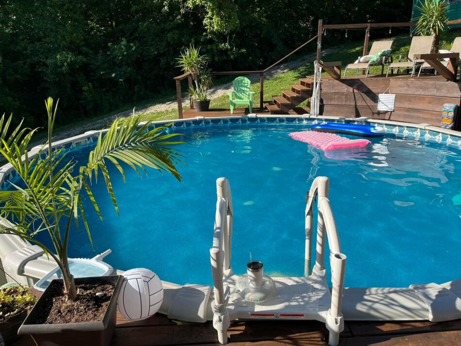 What size pool is best for a big family?